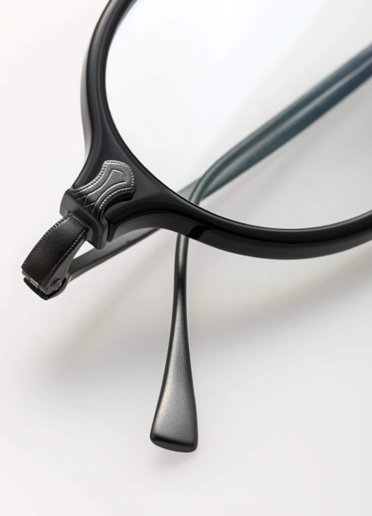 Kame ManNen 181 Eyewear | Premium Japanese 40□24-145 Frame