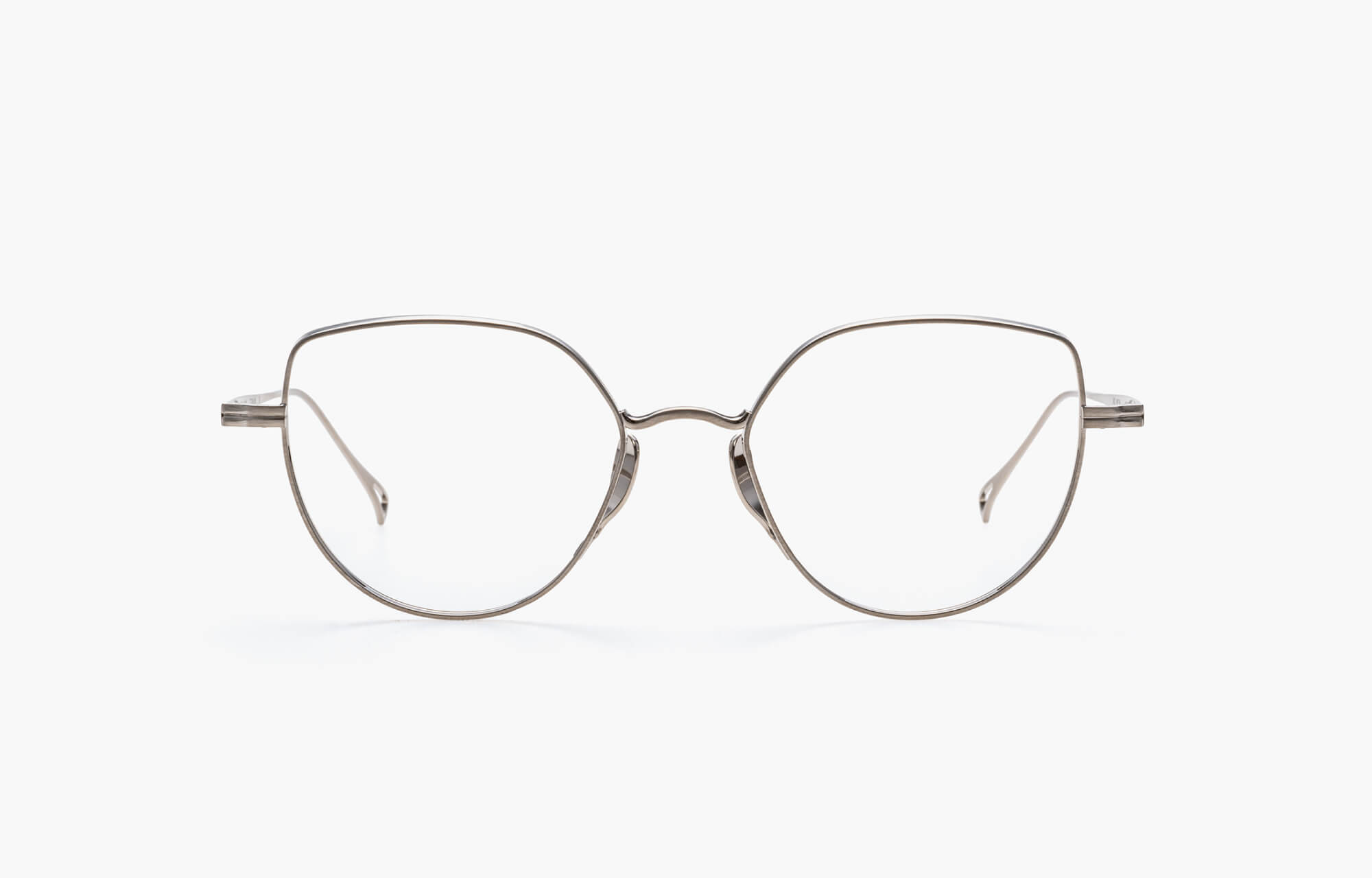 3002TSH_PC_2000x1280