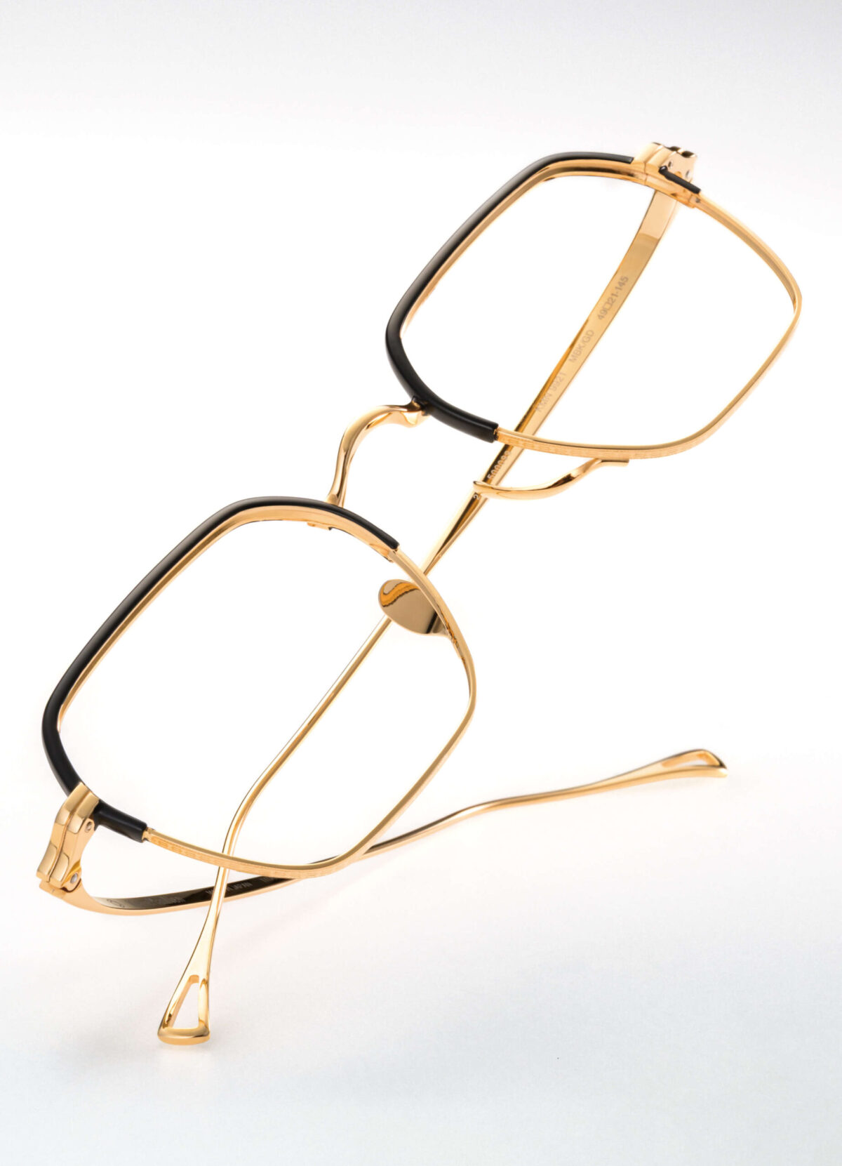 Kame ManNen 9921 Titanium Eyewear | Moon & Co Japanese Glasses