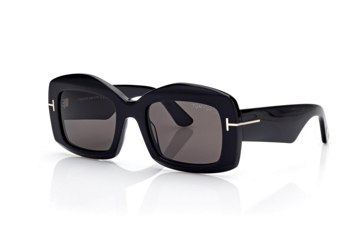 FT1218_01A_53MM_B.jpg Tom Ford FT1218 Venetia Sunglasses in Black (01A), side view